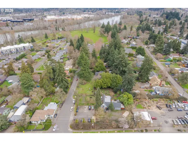 $795,000 | 325 River Road, Eugene, OR 97404