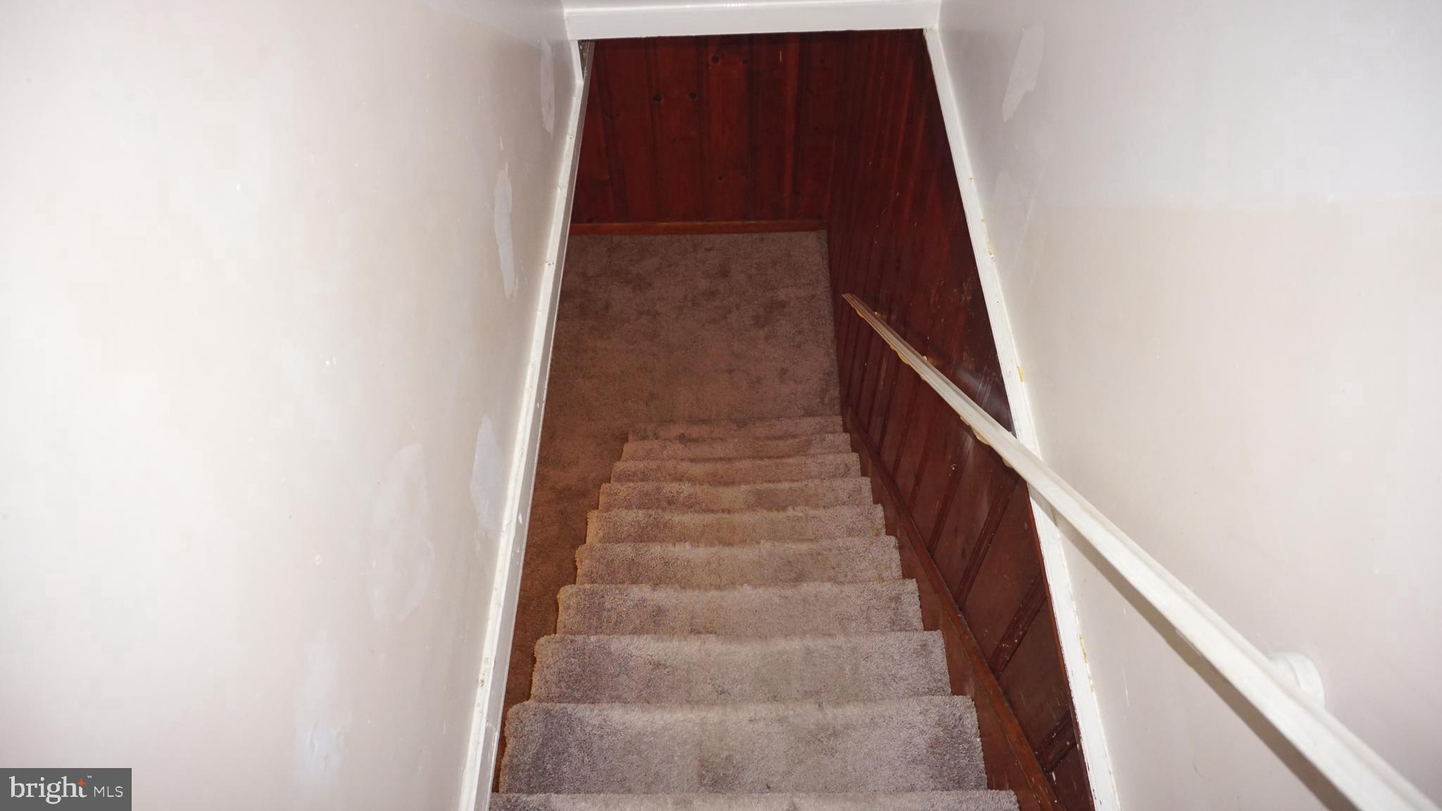 3436 Dunran Road Dundalk, MD 21222 - Photo 17 of 25 a view of entryway