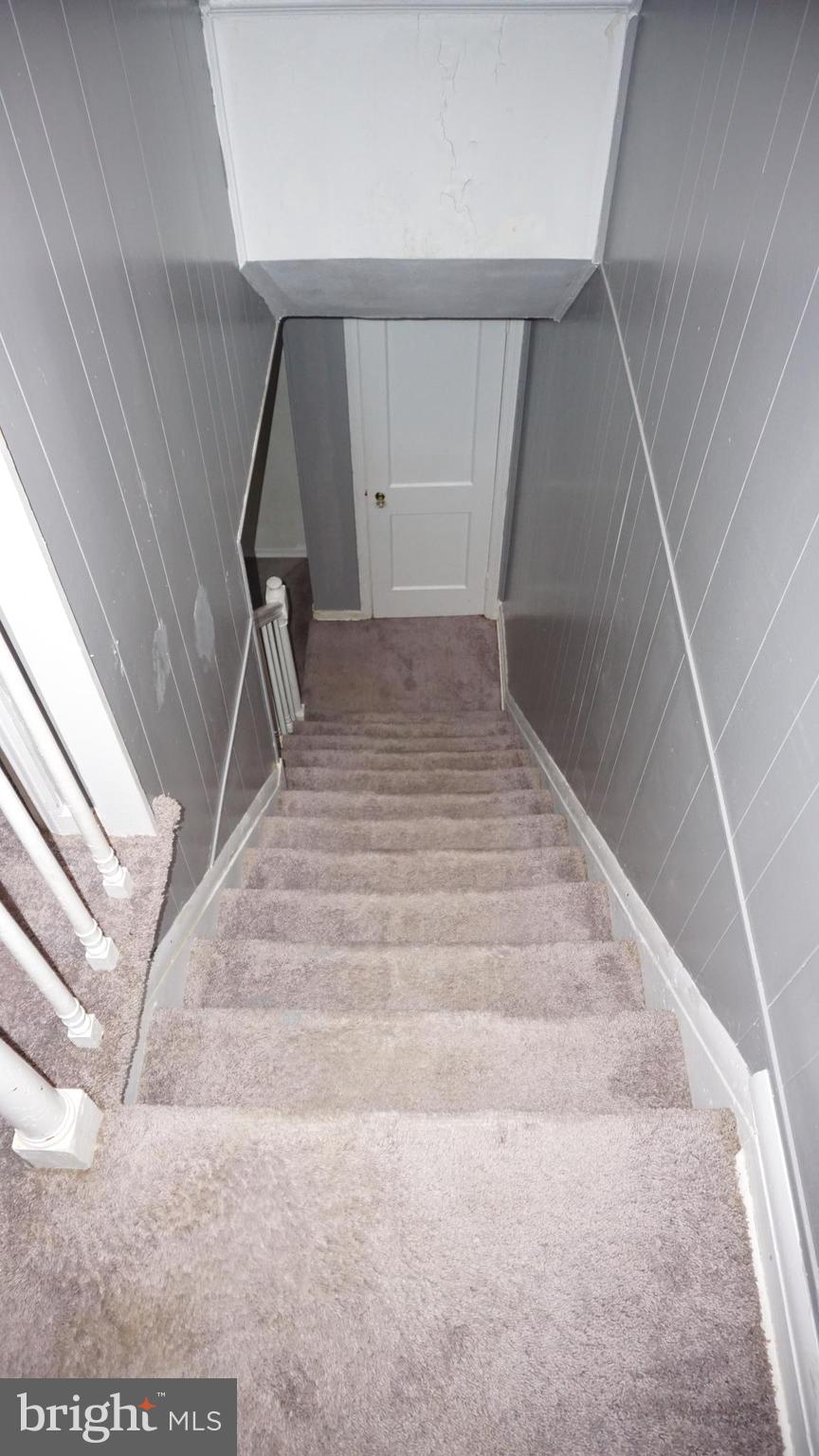 3436 Dunran Road Dundalk, MD 21222 - Photo 22 of 25 a view of entryway