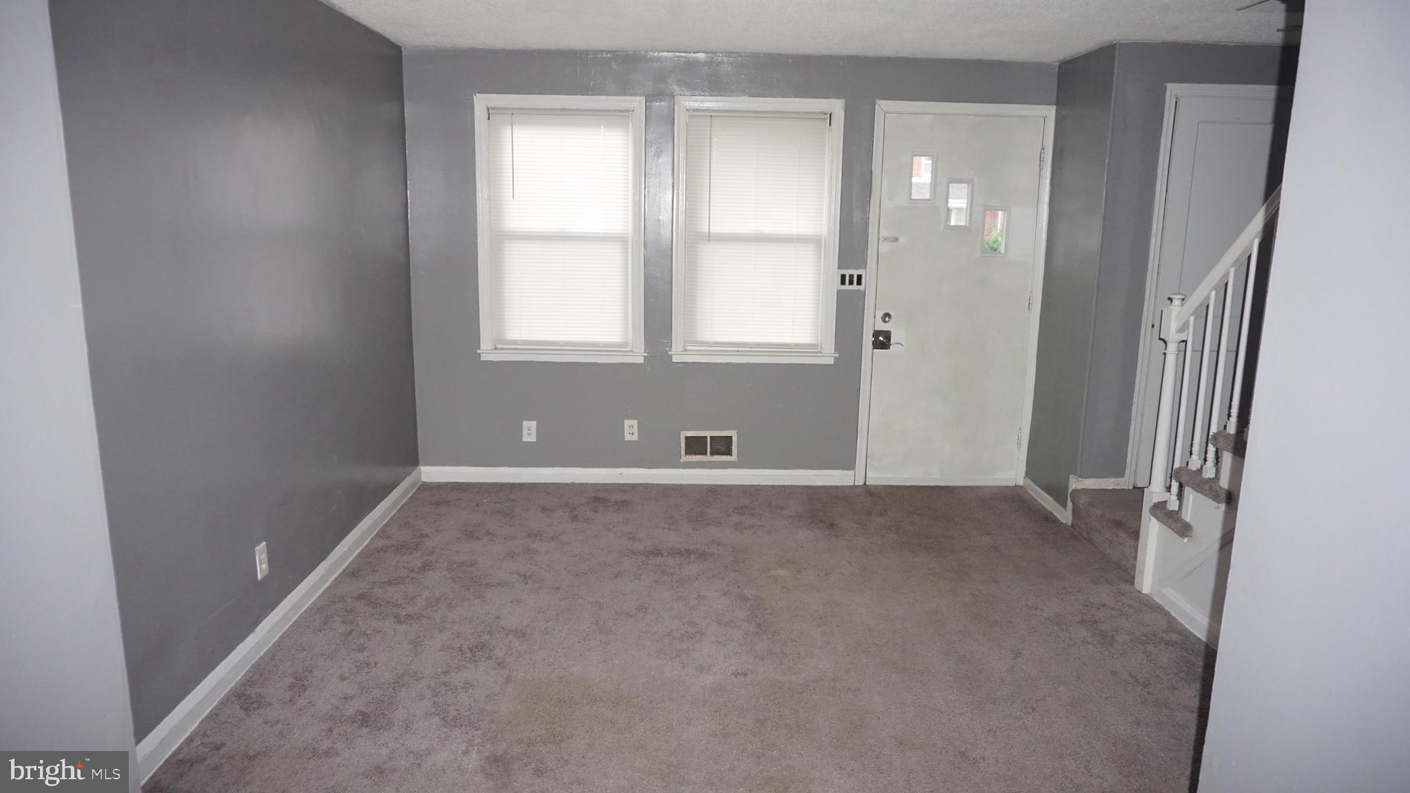 3436 Dunran Road Dundalk, MD 21222 - Photo 5 of 25 a view of a bathroom with a bathtub