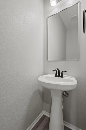 $2,100 | 213 Sweet Autumn Drive, Georgetown, TX 78626