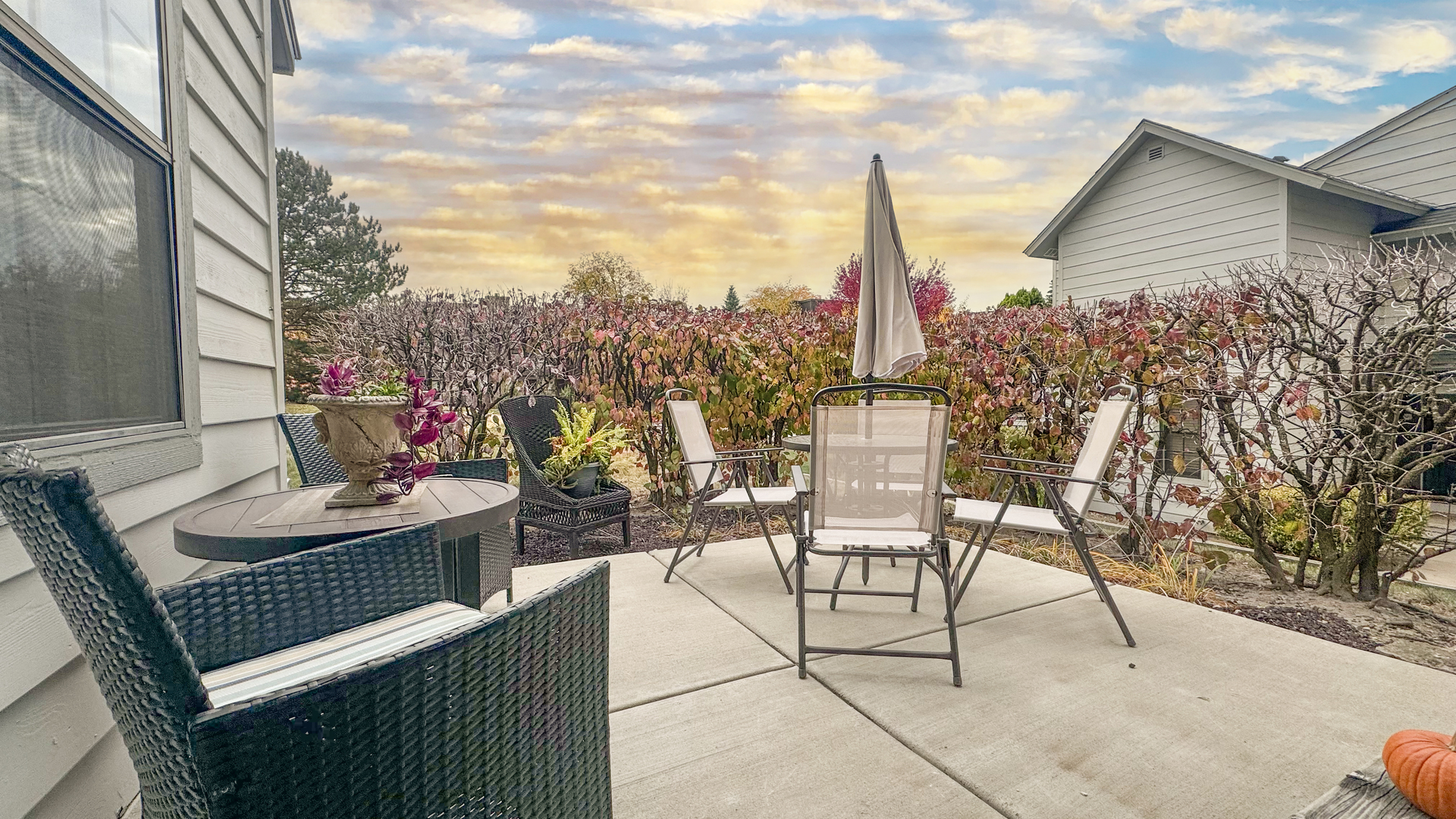 583 Dunham Road Gurnee, IL 60031 - Photo 22 of 25 a view of a terrace with furniture and a terrace