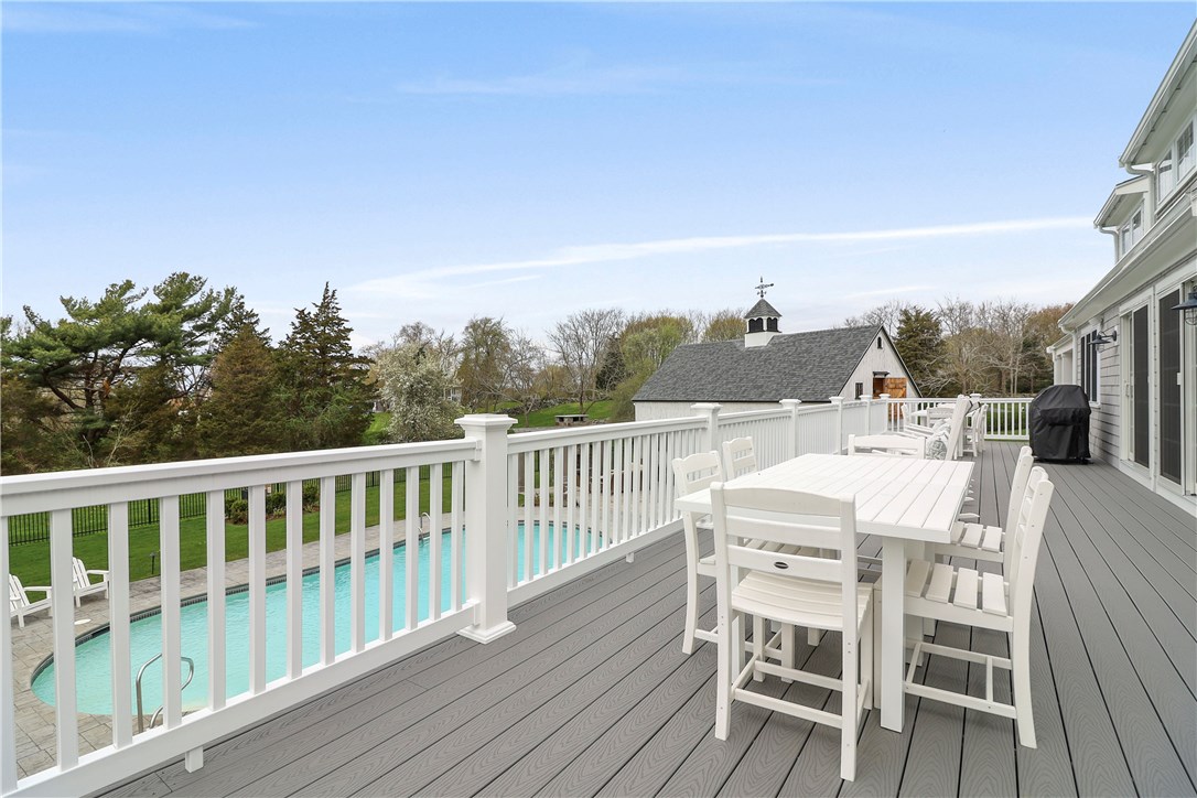 162 Indian Point Road Tiverton, RI 02878 - Photo 23 of 40