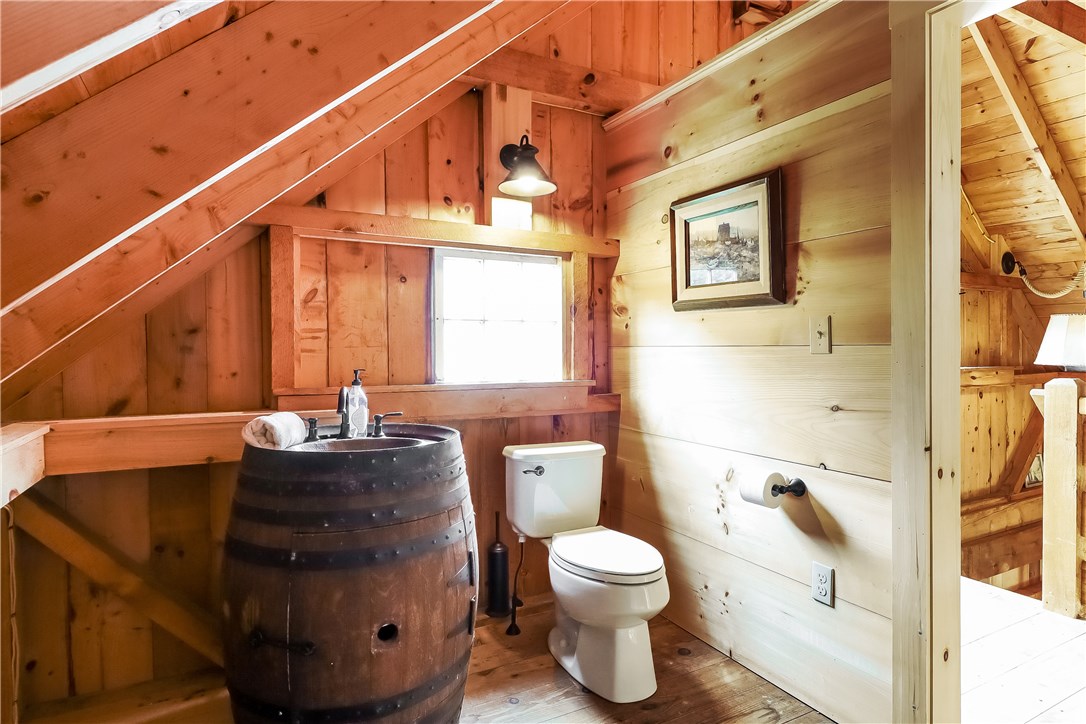 162 Indian Point Road Tiverton, RI 02878 - Photo 37 of 40