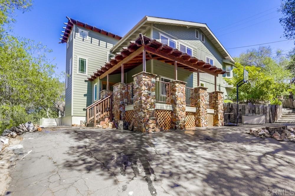 132 Morro Hills Road Fallbrook, CA 92028 - Photo 1 of 1