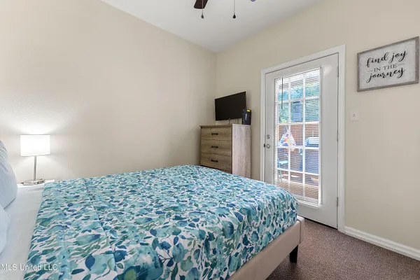 $1,950 | 1110 Century Oaks Drive, Unit A, Gulfport, MS 39507