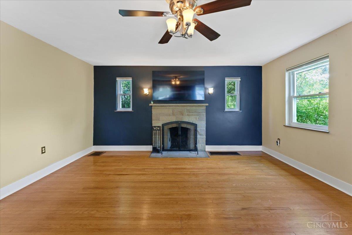 2304 East Galbraith Road Reading, OH 45237 - Photo 6 of 36