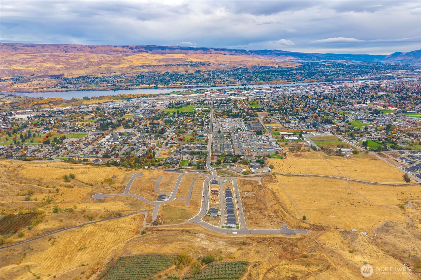 2145 Maple Street Wenatchee, WA 98801 - Photo 7 of 7