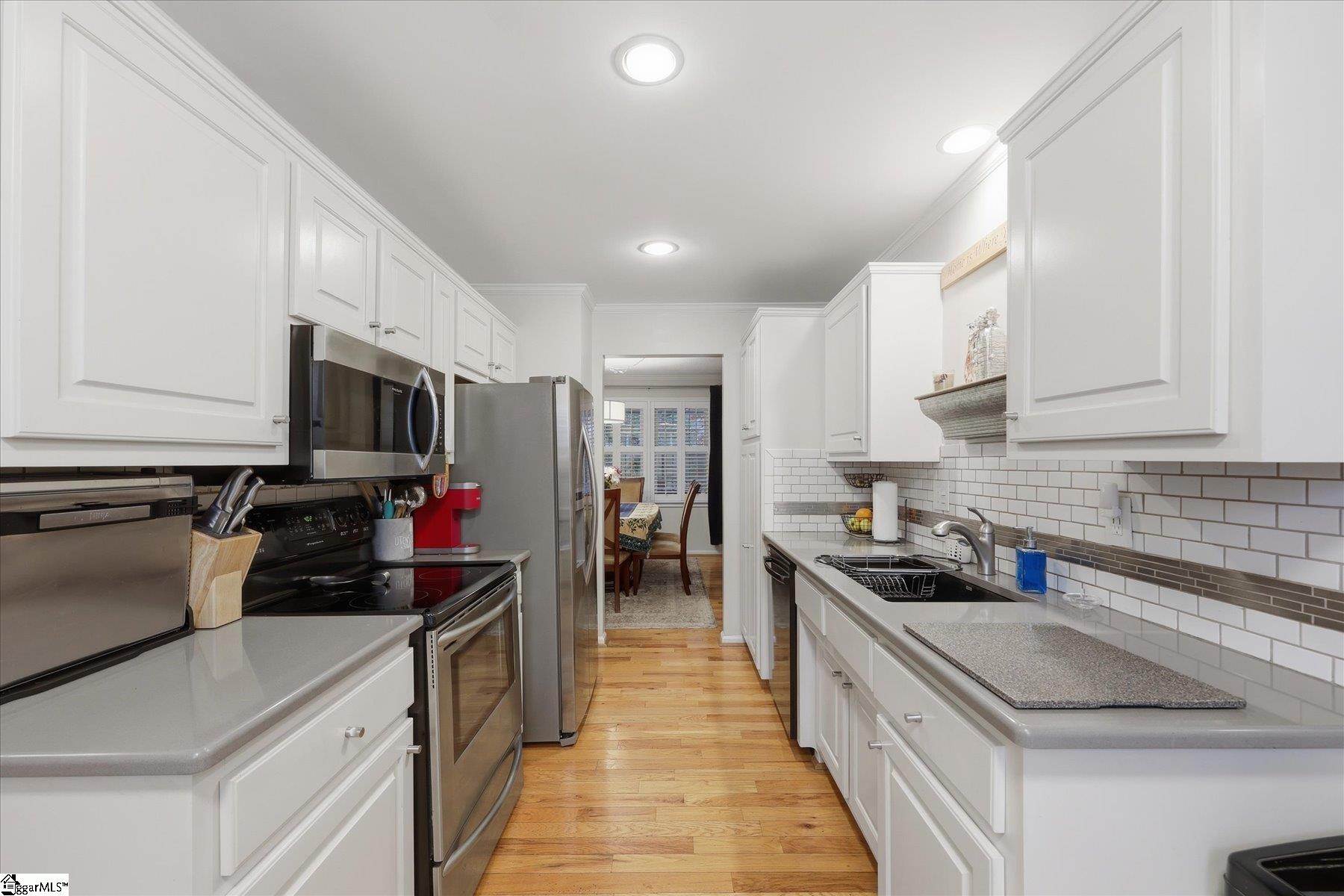 900 North Main Street Greenville, SC 29609 - Photo 9 of 33