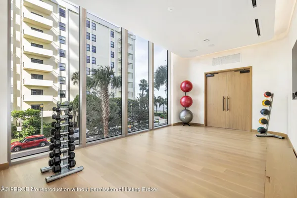 a view of outdoor space with garden view