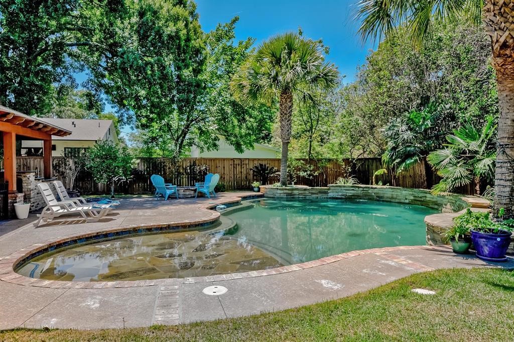 755 19th Street Beaumont, TX 77706 - Photo 43 of 46