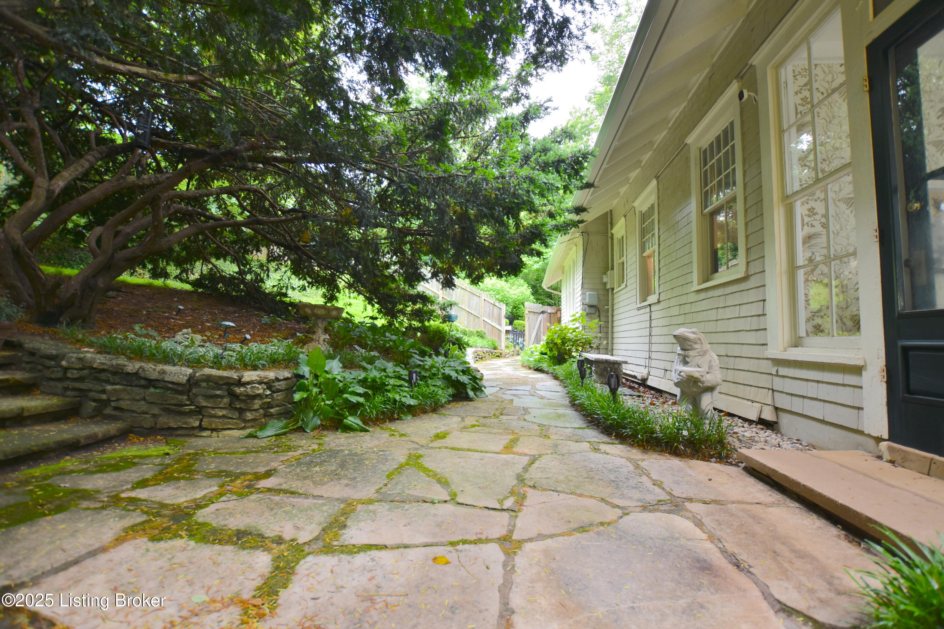 505 Upland Road Louisville, KY 40206 - Photo 73 of 85 DSC_9953