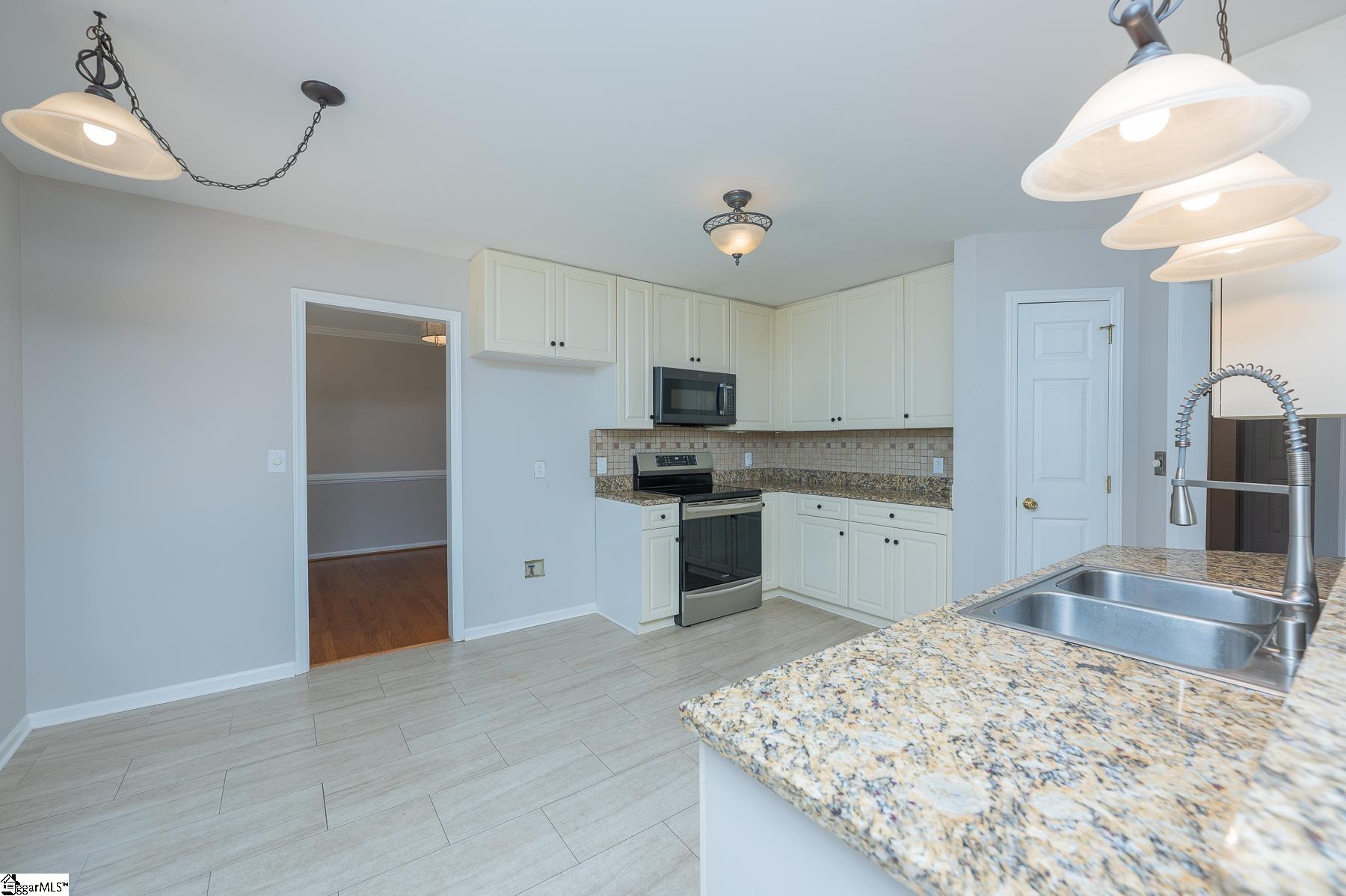 400 Penobscot Court Simpsonville, SC 29681 - Photo 11 of 33