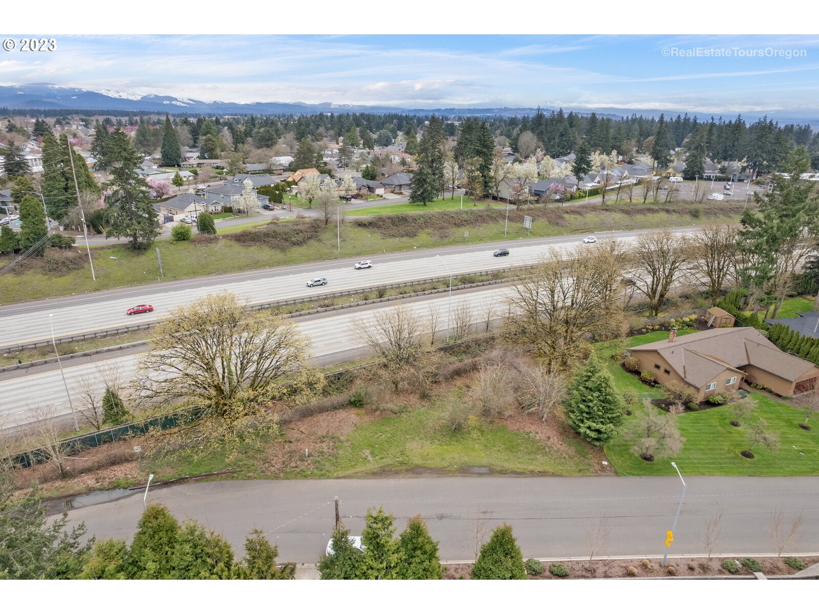 0 Southeast Nancy Road Vancouver, WA 98664 - Photo 8 of 20 a view of lake view and mountain view