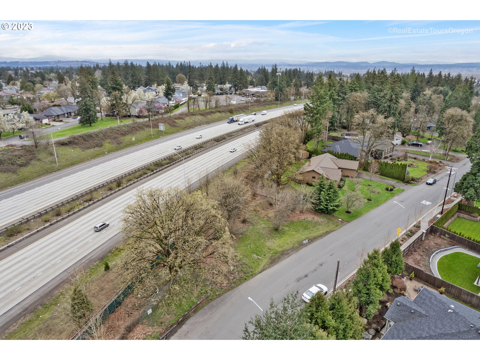 0 Southeast Nancy Road Vancouver, WA 98664 - Photo 9 of 20 a view of city and mountain