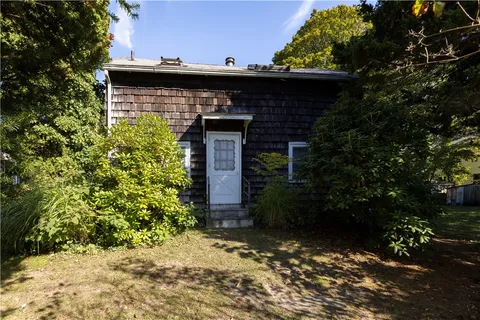 $1,495,000 | 48 Ocean Avenue, Jamestown, RI 02835
