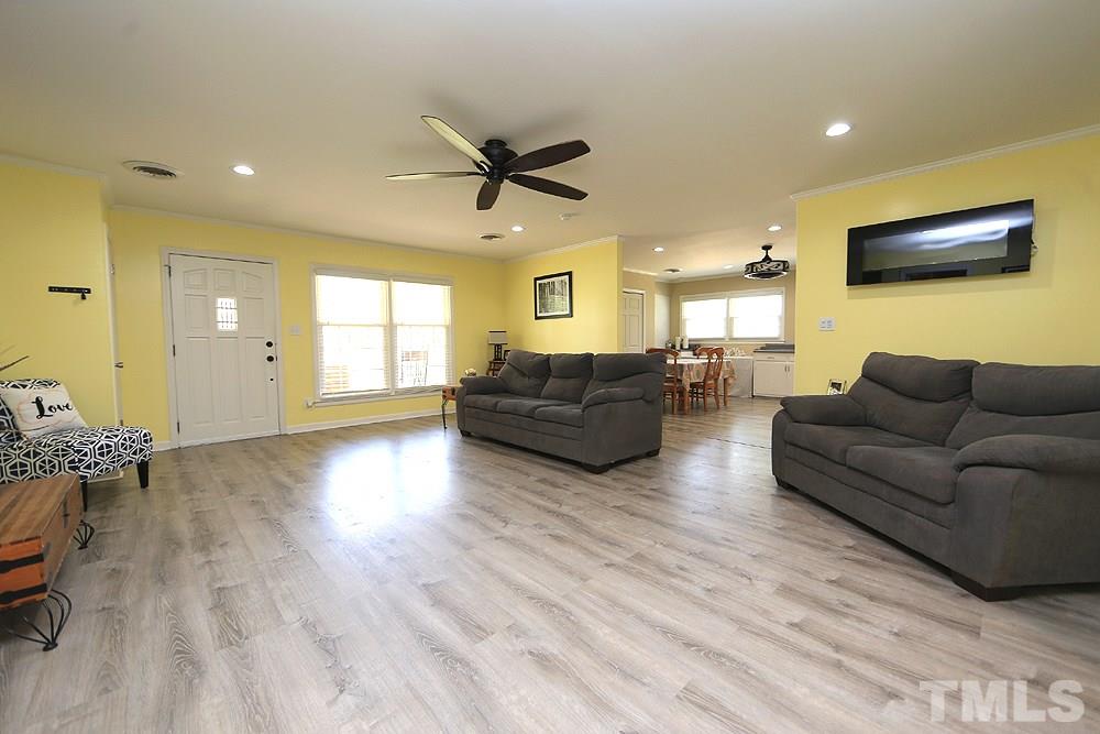 812 Gibson Road Mebane, NC 27302 - Photo 4 of 20 Gallery Image 4