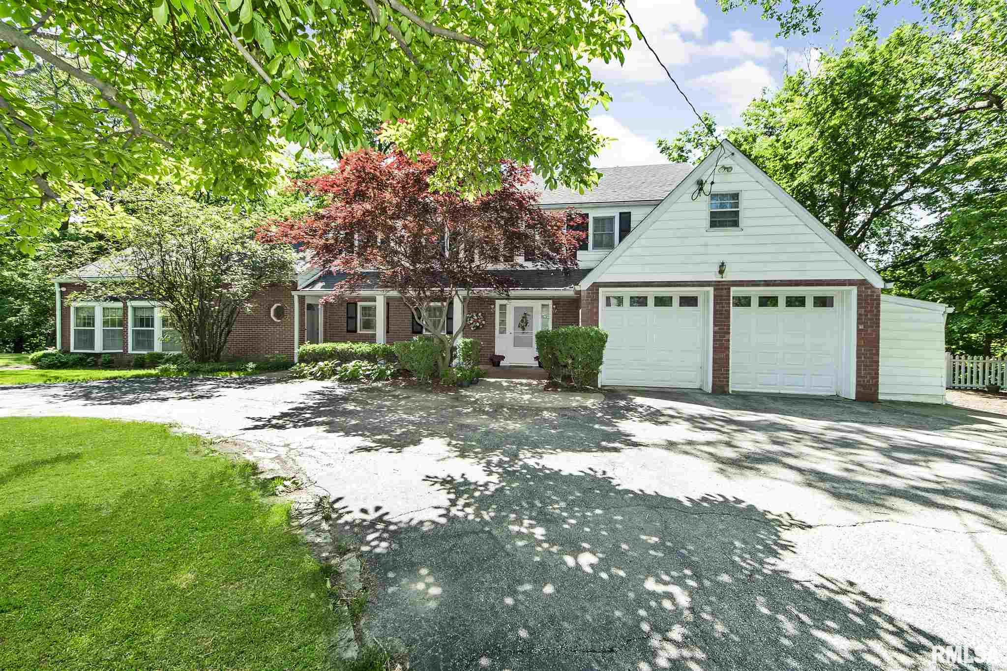 132 East Southgate Road Peoria, IL 61614 - Photo 1 of 36 Gallery Image 1