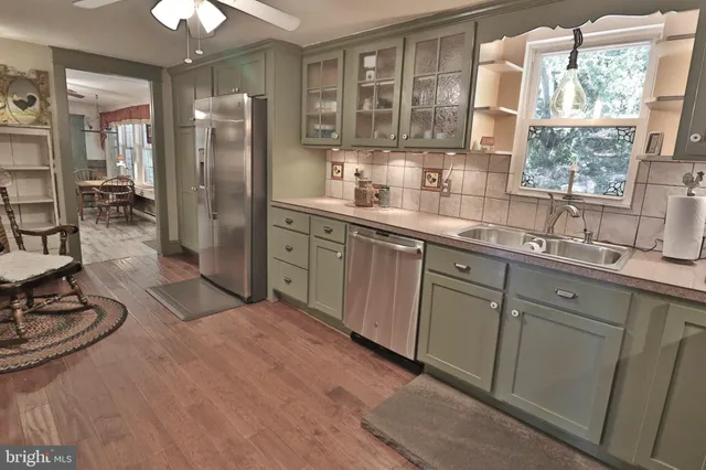 $650,000 | 2145 Old Lancaster Pike, Reinholds, PA 17569