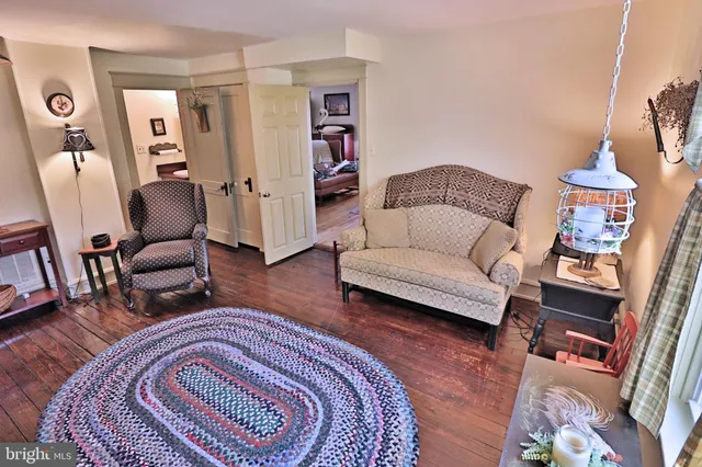 $650,000 | 2145 Old Lancaster Pike, Reinholds, PA 17569