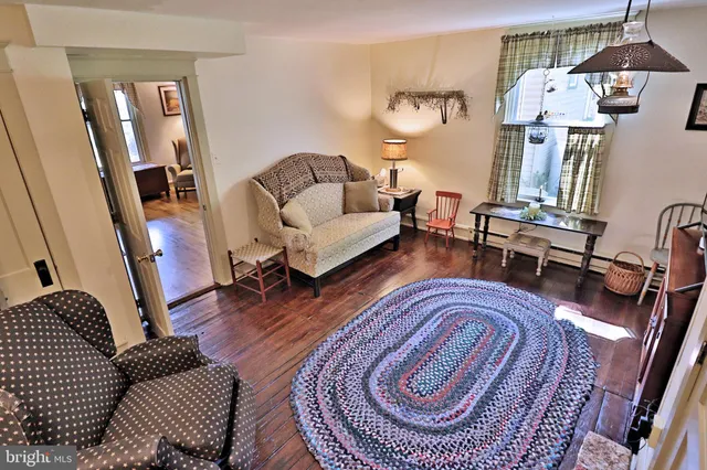 $650,000 | 2145 Old Lancaster Pike, Reinholds, PA 17569