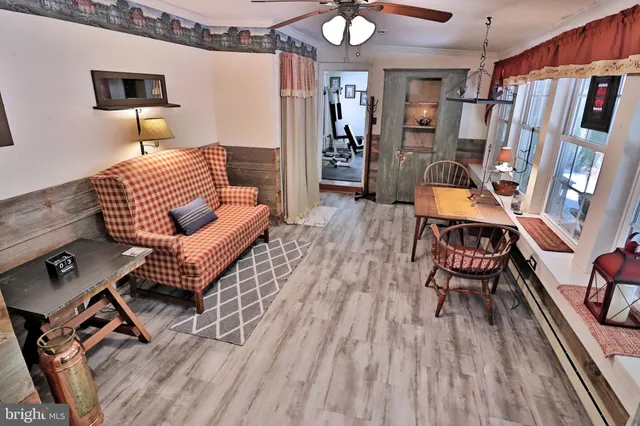 $650,000 | 2145 Old Lancaster Pike, Reinholds, PA 17569