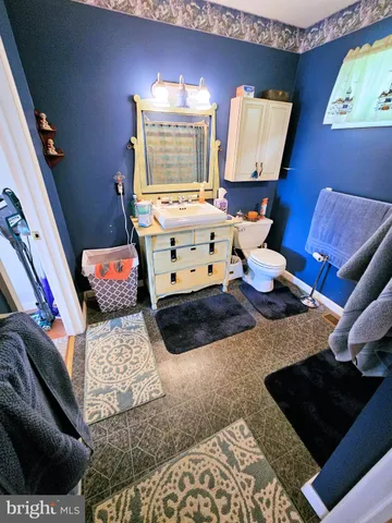 $650,000 | 2145 Old Lancaster Pike, Reinholds, PA 17569