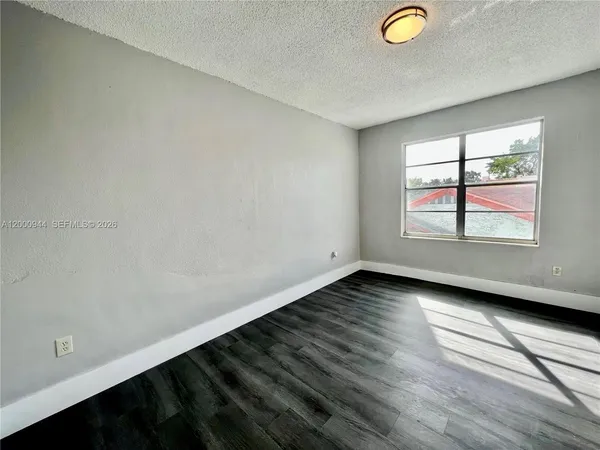 $2,000 | 301 Southwest 10th Avenue, Unit 1, Miami, FL 33130