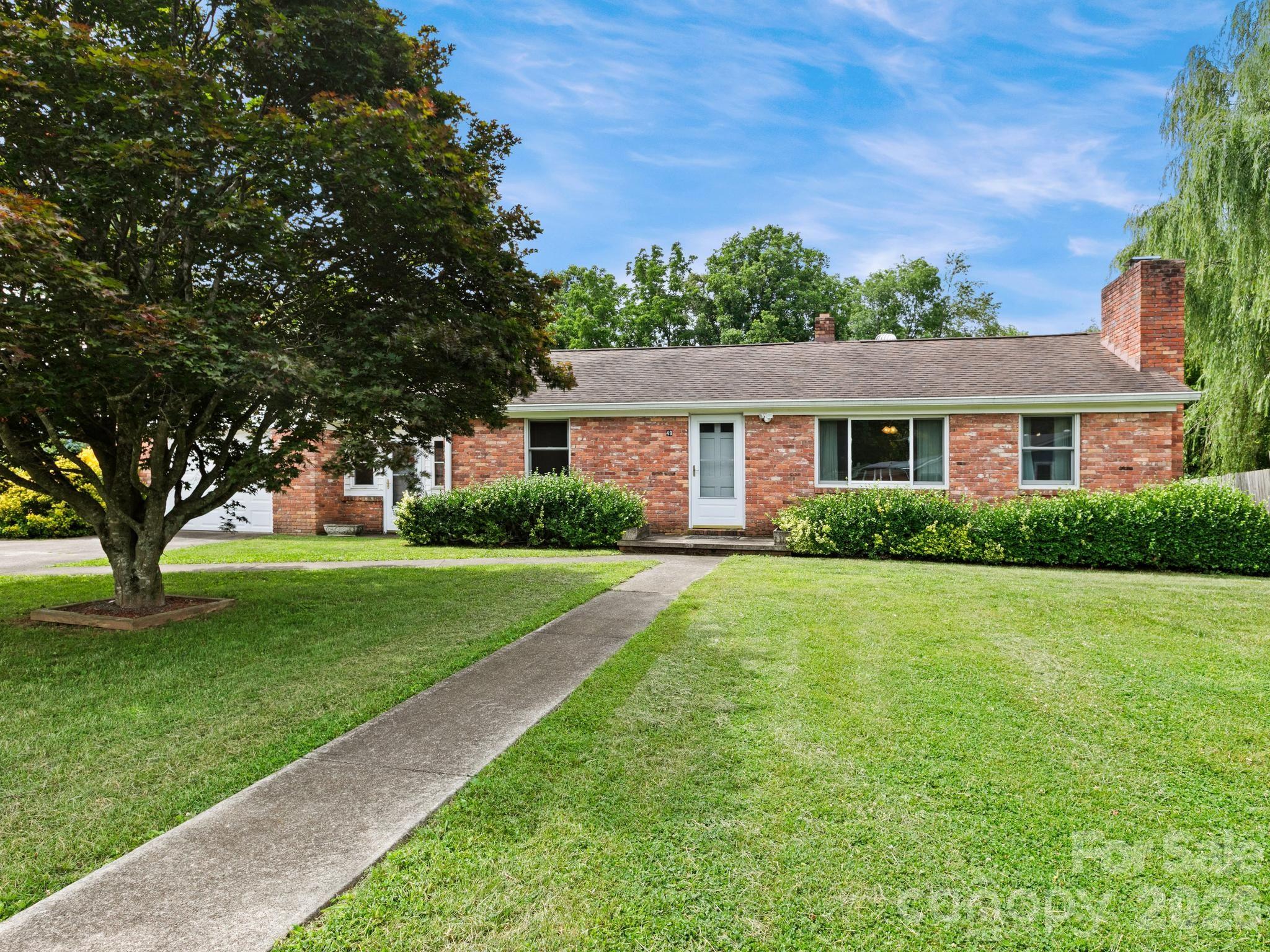 49 Hickory Tree Road Asheville, NC 28805 - Photo 1 of 22
