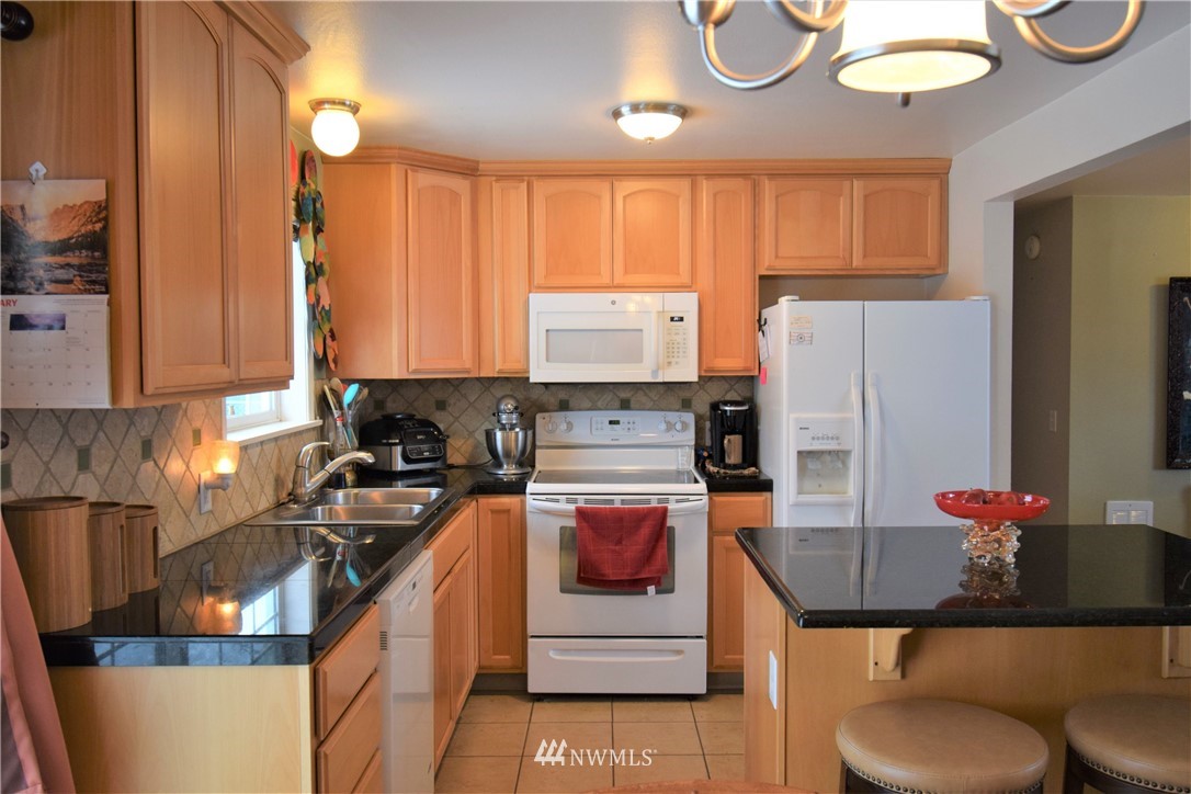 738 Ridge Place Omak, WA 98841 - Photo 16 of 33 Gallery Image 16
