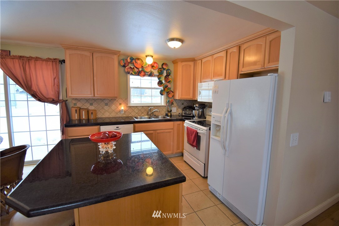 738 Ridge Place Omak, WA 98841 - Photo 18 of 33 Gallery Image 18