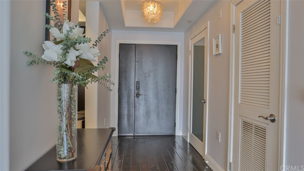 12020 Guerin Street, Unit 303 Studio City, CA 91604 - Photo 3 of 33