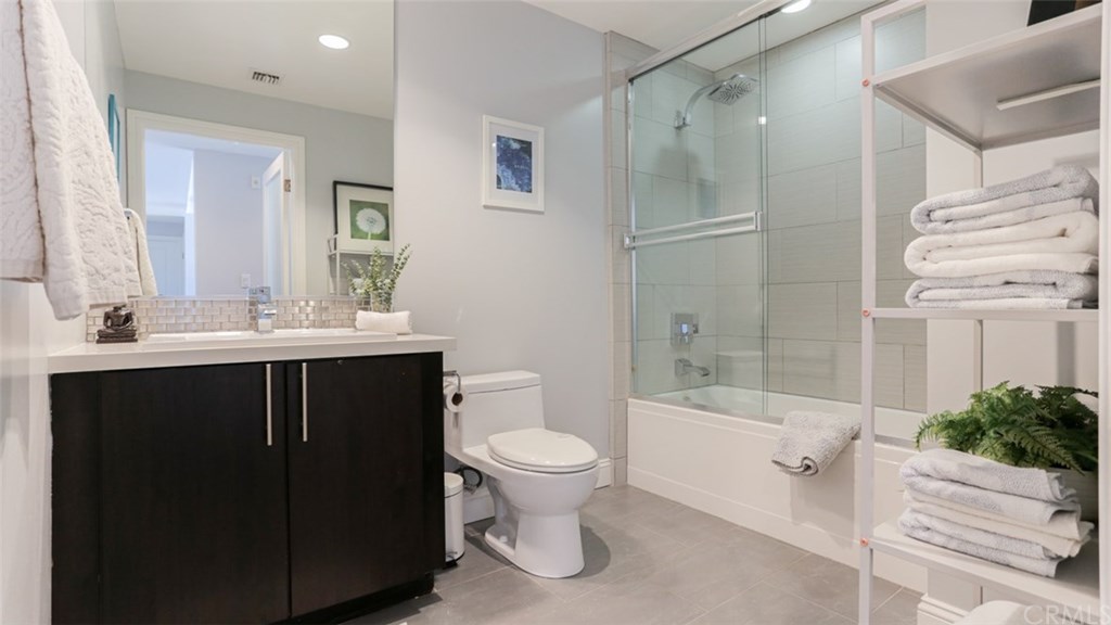 12020 Guerin Street, Unit 303 Studio City, CA 91604 - Photo 25 of 33