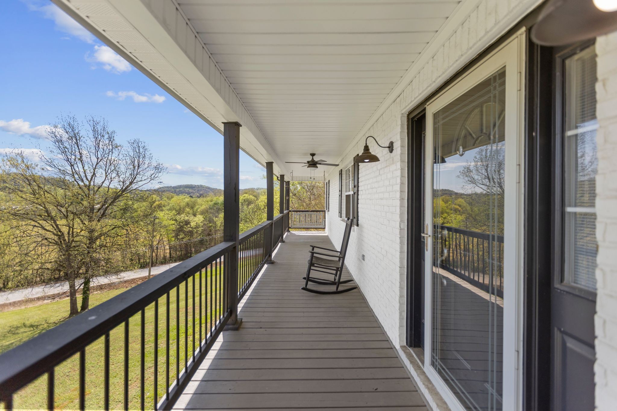 106 Edgehill Road Fayetteville, TN 37334 - Photo 46 of 47 a view of a balcony with wooden floor