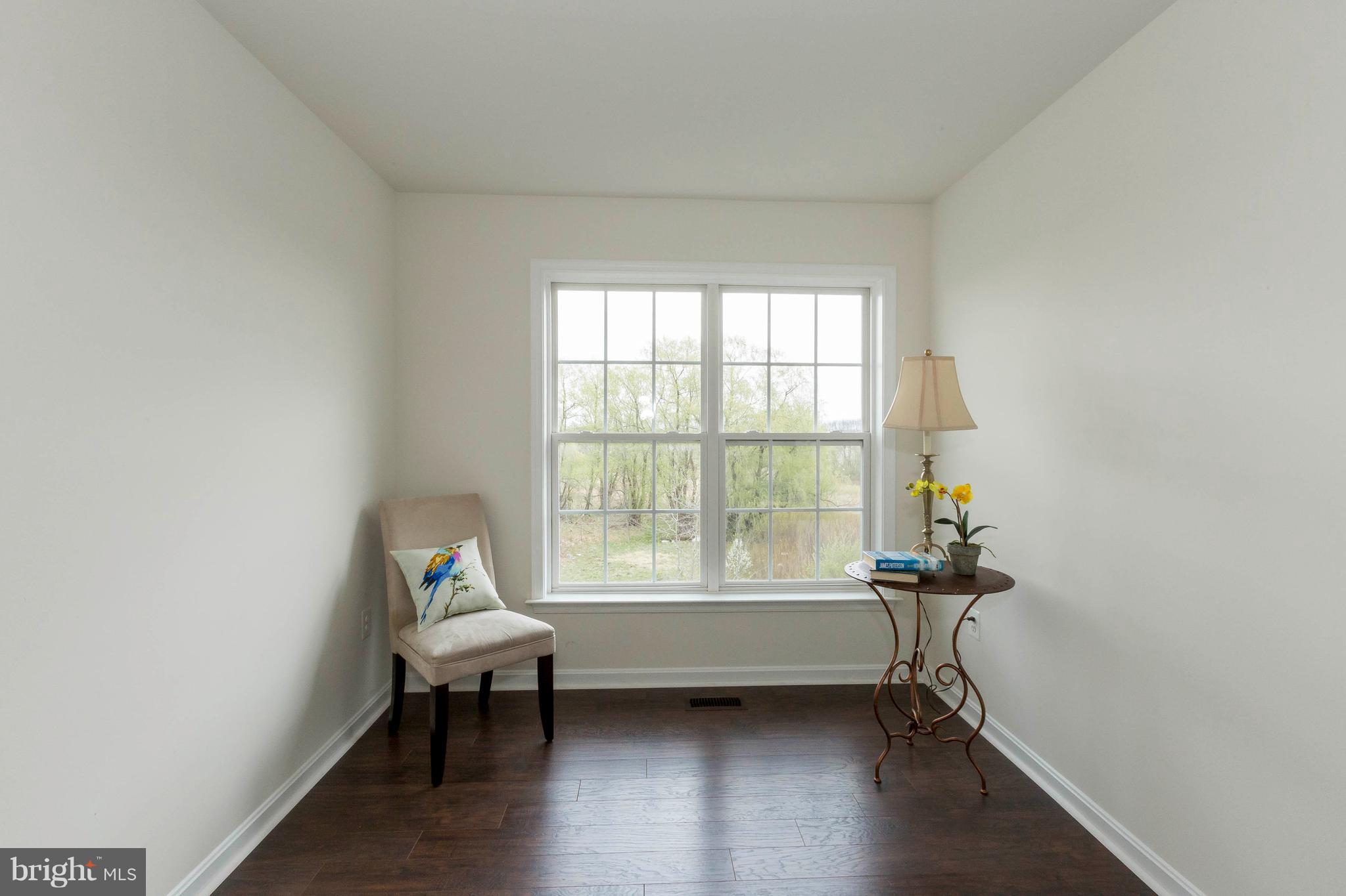 204 Timber View Court Frederick, MD 21702 - Photo 16 of 28 Master Bedroom seating area