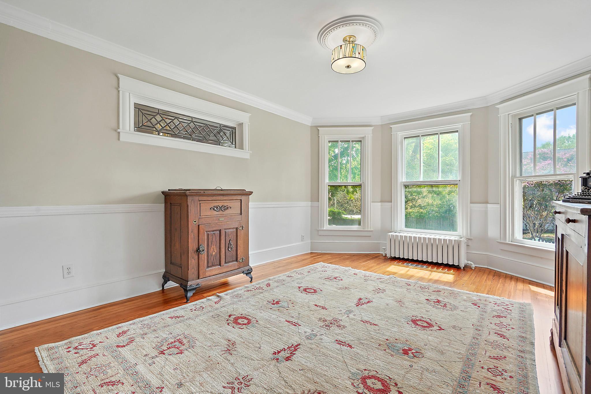 1503 Russell Road Alexandria, VA 22301 - Photo 16 of 39 a bedroom with a bed and a window