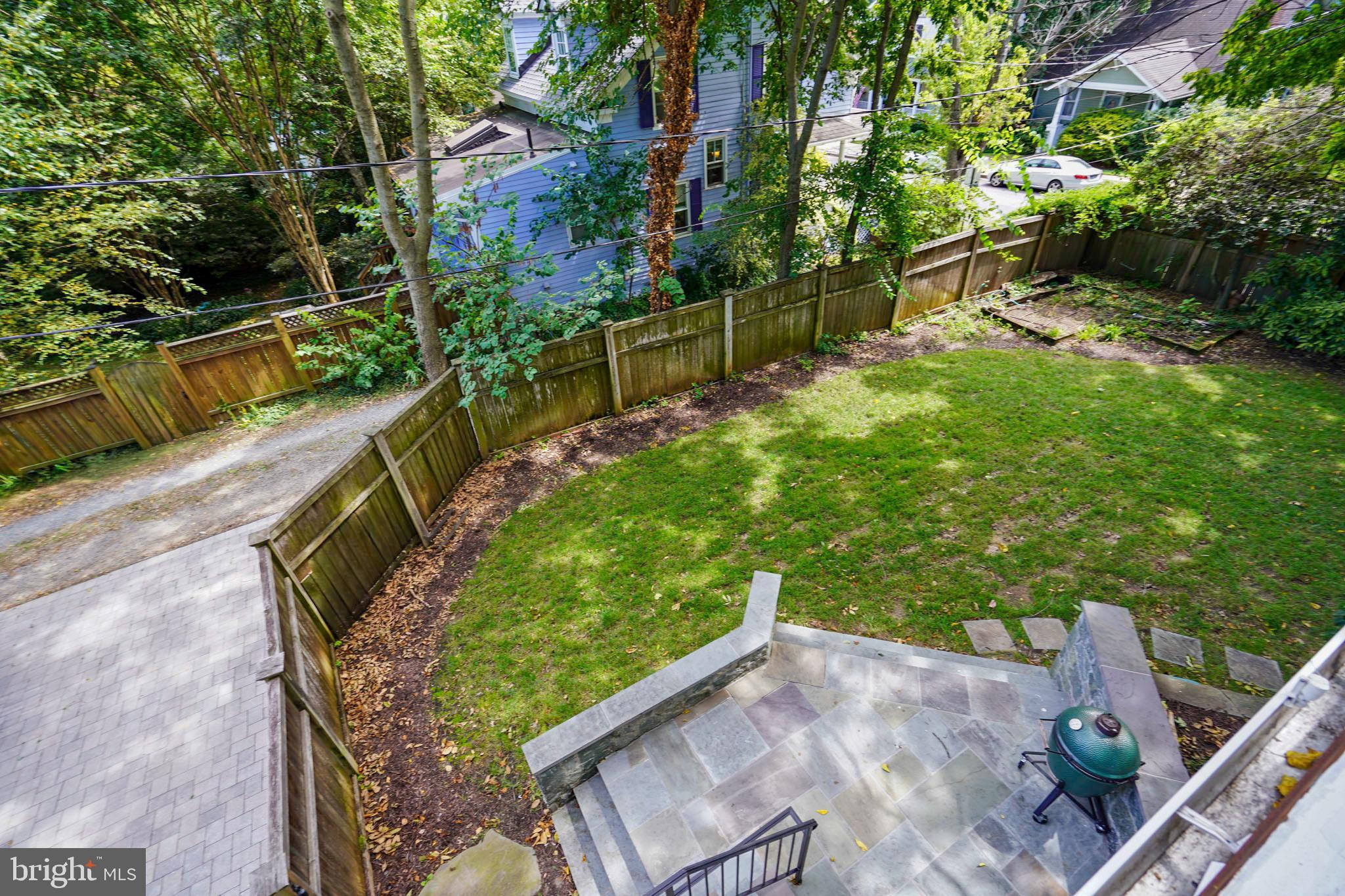 1503 Russell Road Alexandria, VA 22301 - Photo 34 of 39 a view of yard from a balcony