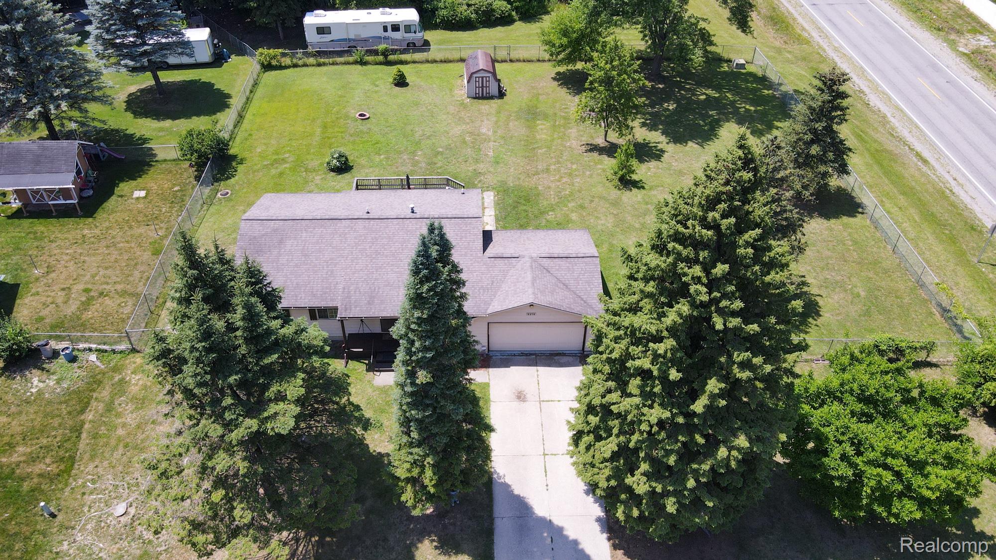 3276 Hammerberg Road Flint, MI 48507 - Photo 20 of 22 3276 HAMMERBERG Rd-28.jpg