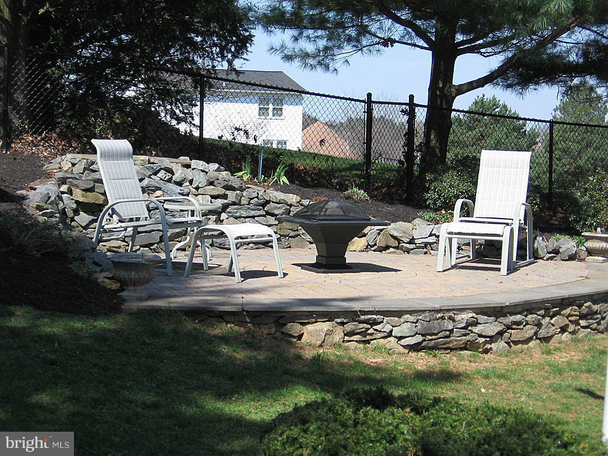 7900 Bennett Branch Road Mount Airy, MD 21771 - Photo 29 of 30 a view of a house with backyard and sitting area