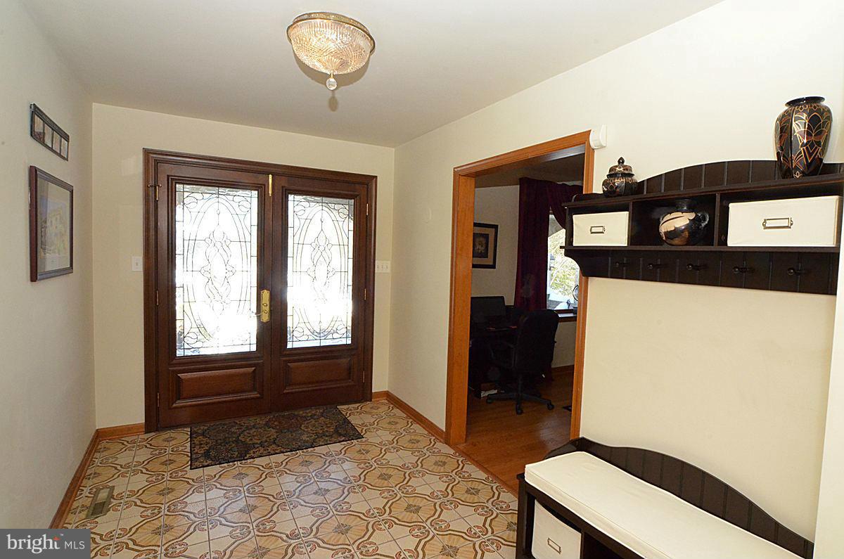 7900 Bennett Branch Road Mount Airy, MD 21771 - Photo 9 of 30 a view of livingroom with furniture and windows