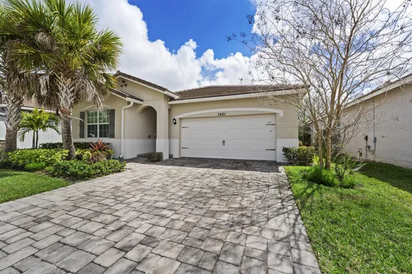 $539,888 | 7461 Southwest Harbor Cove Drive, Stuart, FL 34997