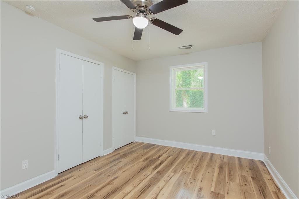 105 Devon Road Jamestown, NC 27282 - Photo 29 of 47