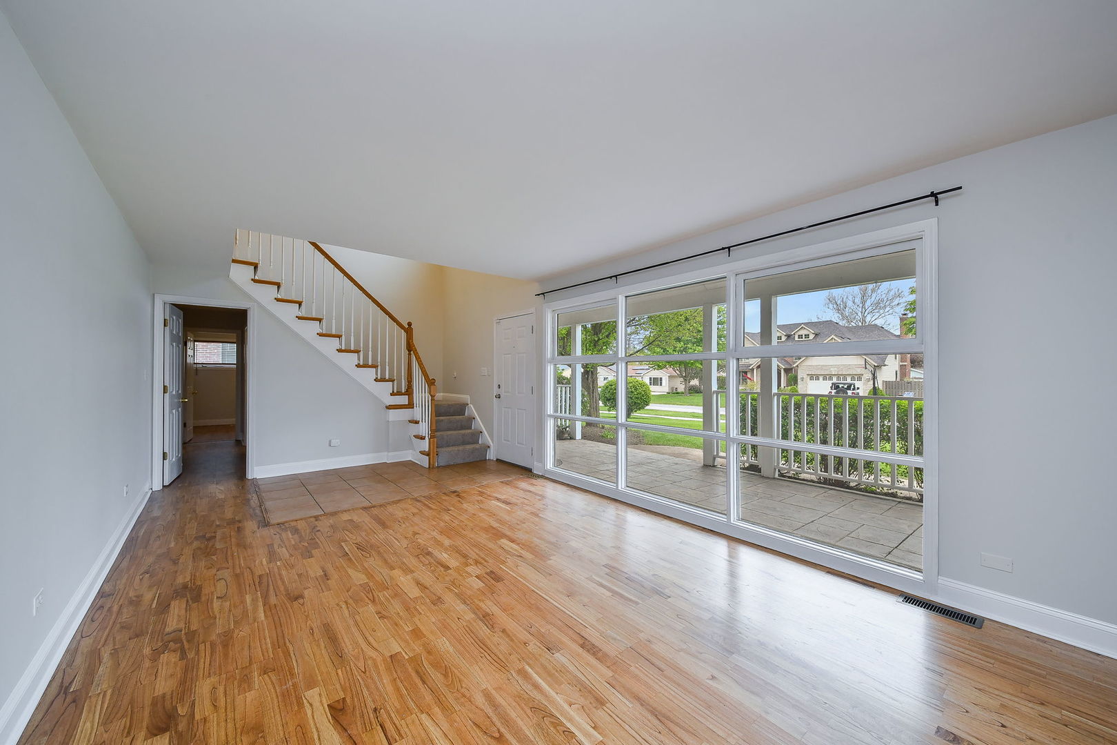 532 Ranch Road Wheaton, IL 60187 - Photo 6 of 42