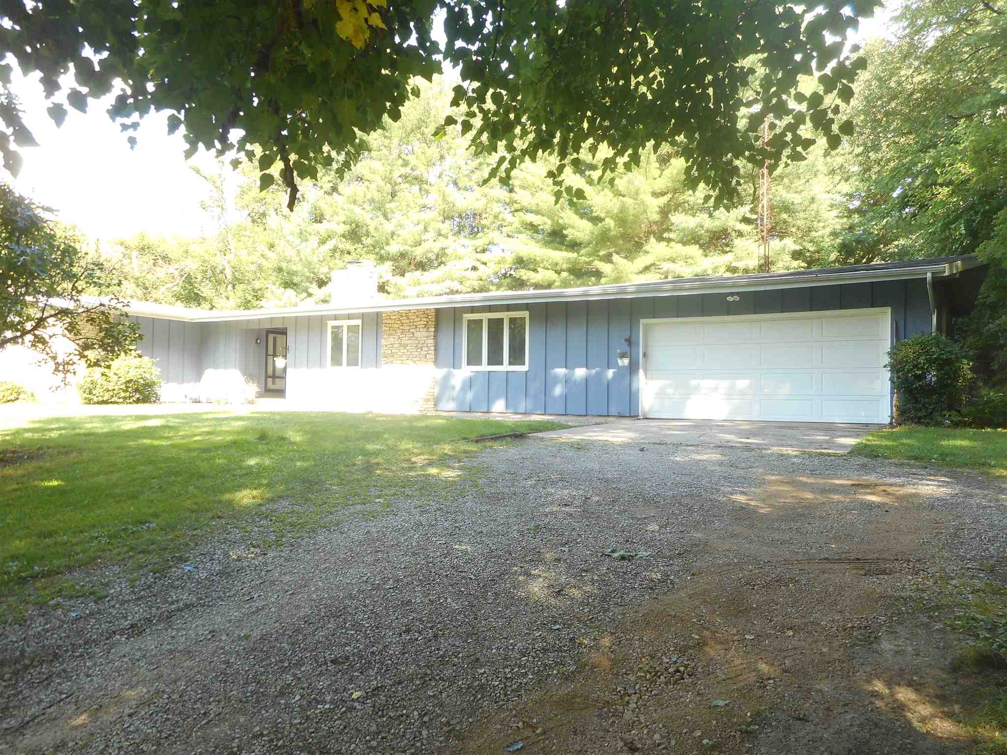 62909 Orange Road South Bend, IN 46614 - Photo 2 of 28