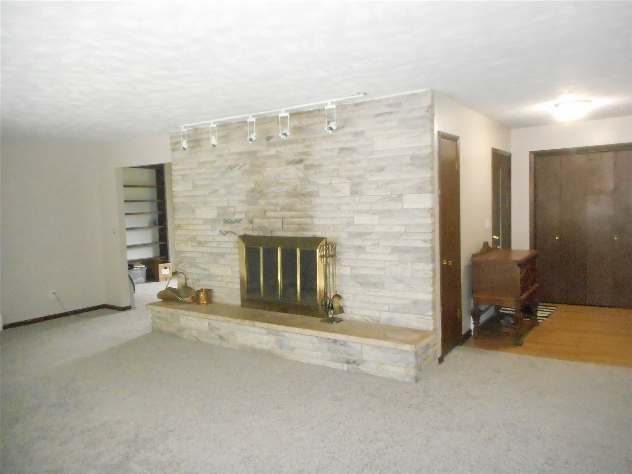 62909 Orange Road South Bend, IN 46614 - Photo 4 of 28