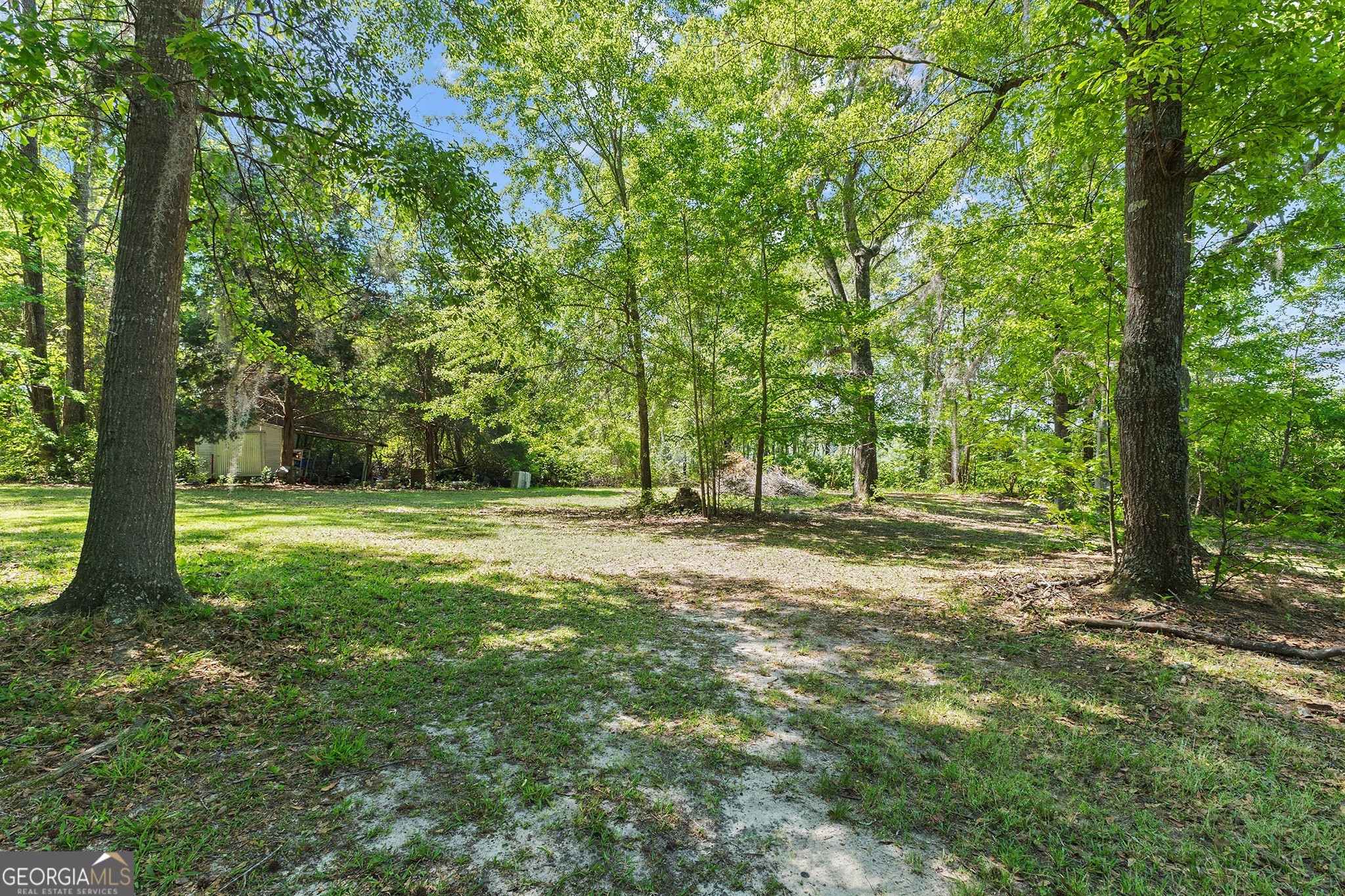 342 North Lake Drive Perry, GA 31069 - Photo 7 of 22 a view of outdoor space with deck and yard