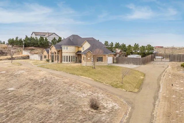 $849,900 | 1921 Las Tecovas Trail, Amarillo, TX 79124