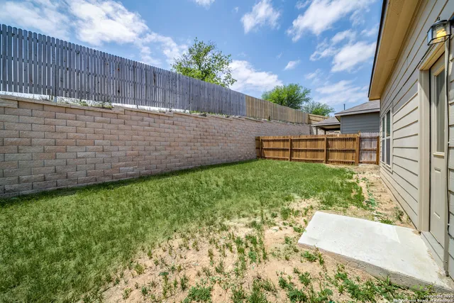 $350,000 | 9014 Tennant Lane, Converse, TX 78109