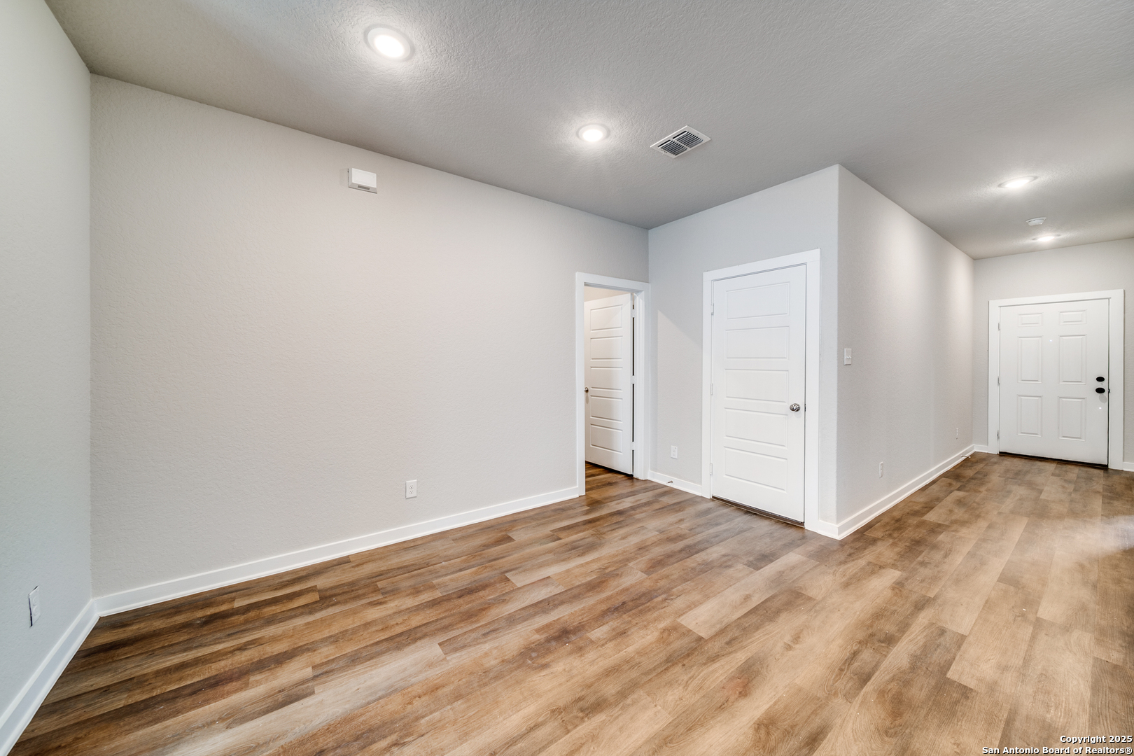 9014 Tennant Lane Converse, TX 78109 - Photo 9 of 29