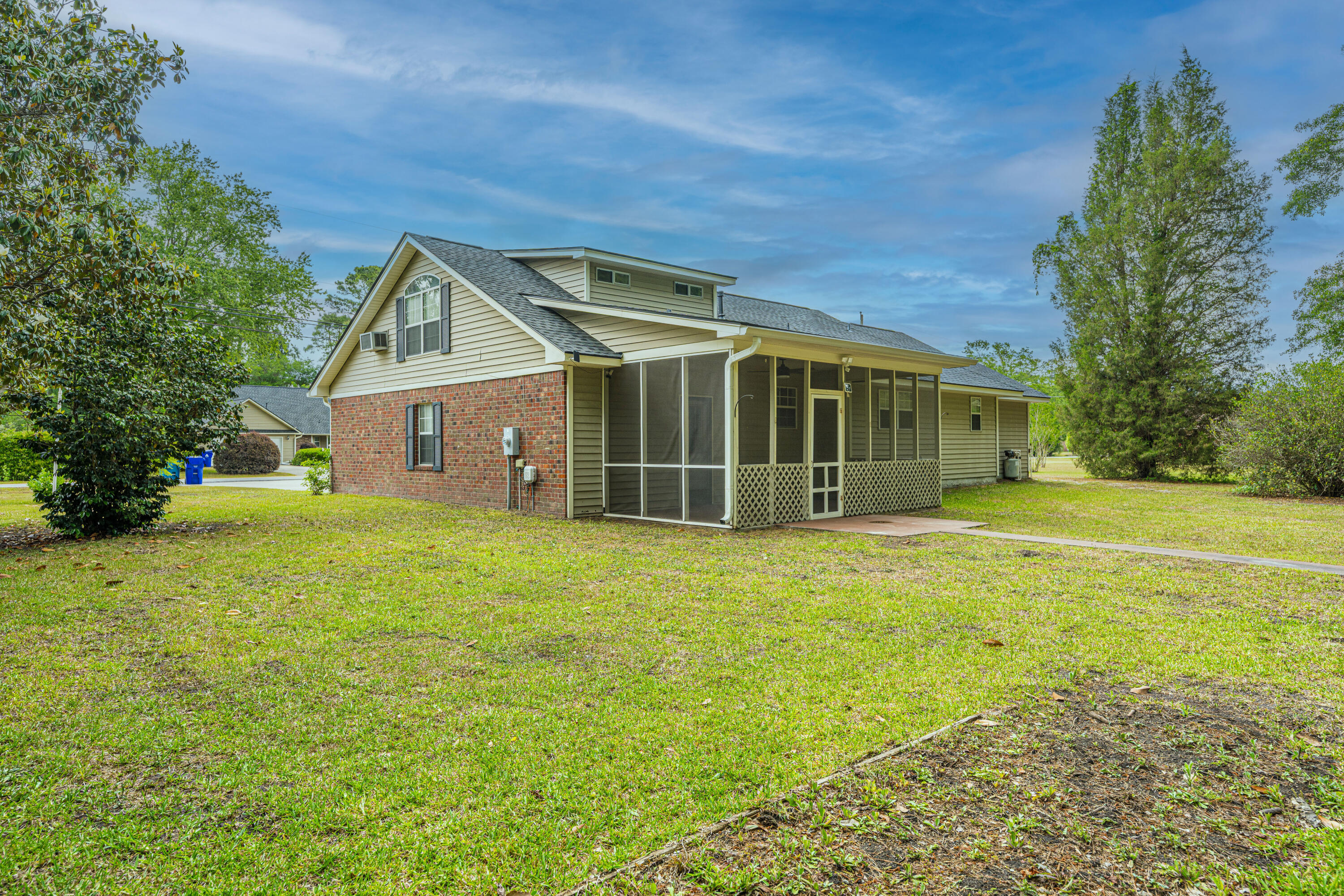 3337 Pinewood Drive Ladson, SC 29456 - Photo 28 of 38 3337PinewoodDr035